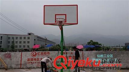 籃球架系列 廠家直銷籃球架 瑞安籃球架 平陽(yáng) 蒼南 龍灣籃球架廠家+維修圖片|籃球架系列 廠家直銷籃球架 瑞安籃球架 平陽(yáng) 蒼南 龍灣籃球架廠家+維修產(chǎn)品圖片由溫州市龍灣狀元乾初臺(tái)球桌修理店公司生產(chǎn)提供-