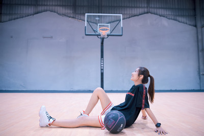 籃球少女 夢想在籃球場上綻放